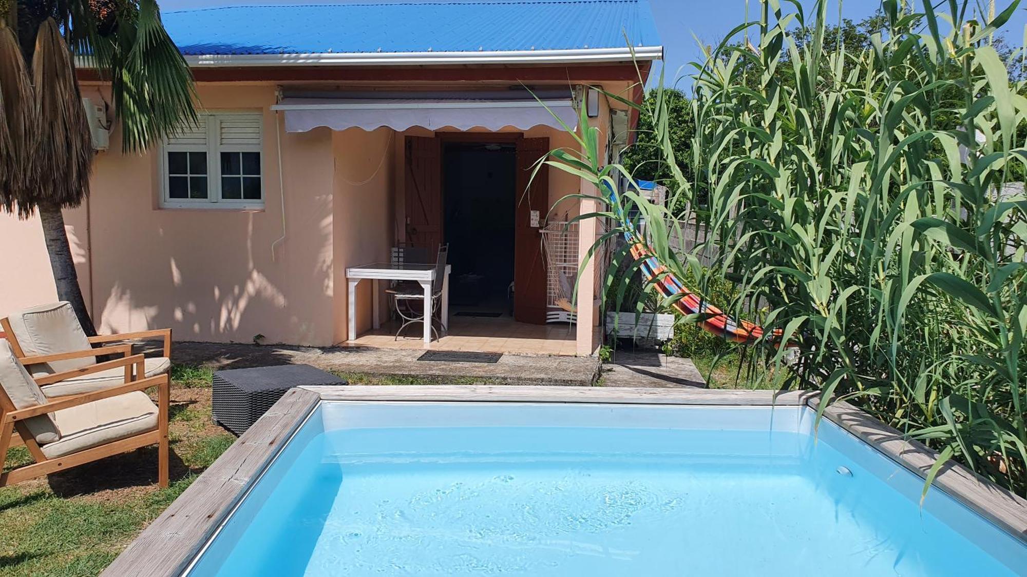 Hébergement de vacances Les Ti Kaz A Papé Choisissez Avec Ou Sans Piscine *